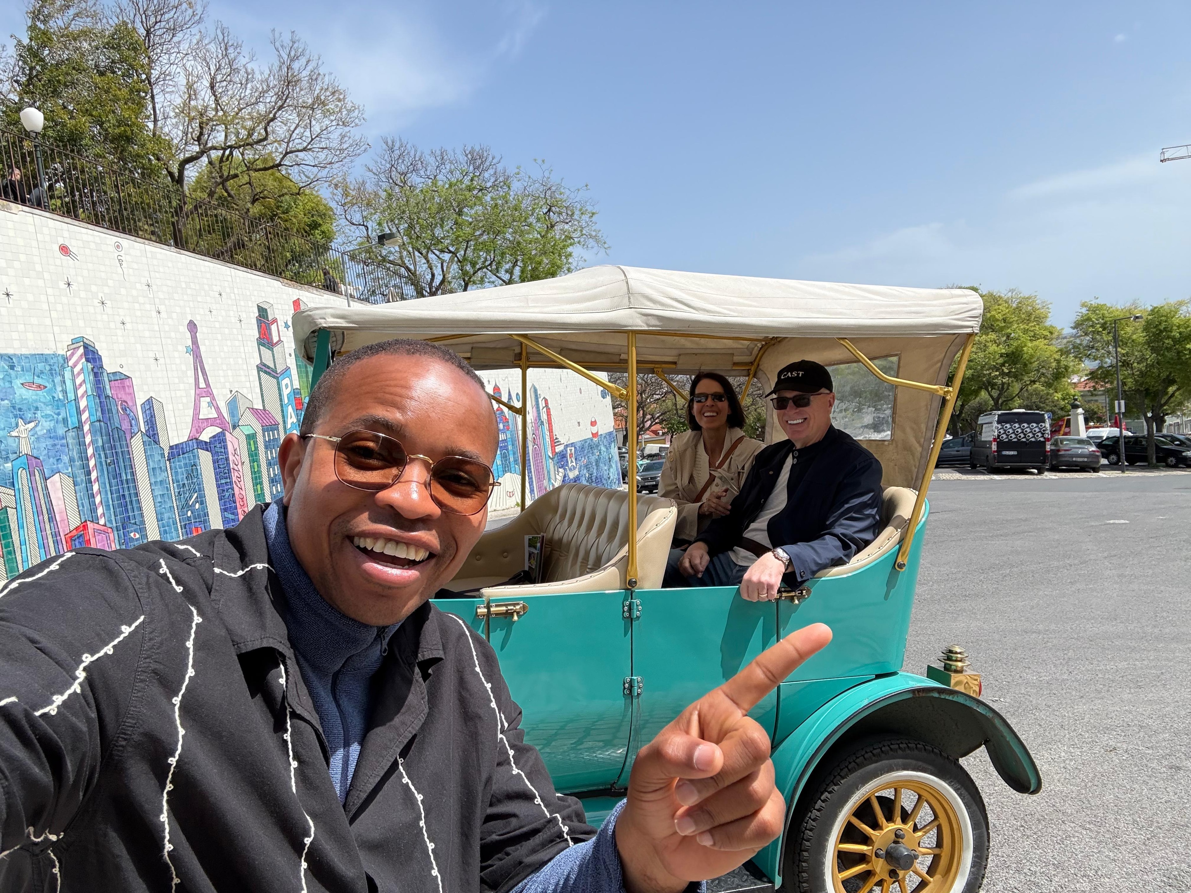 Adercio Tomás — founder and lead guide of Adercio's Classic Cars